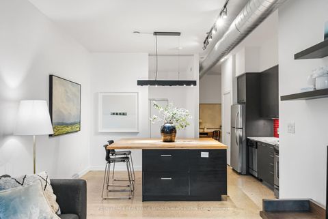 Photo 8 at 212 - 510 King Street E, Moss Park, Toronto