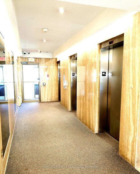 Photo 4 at 814 - 121 Trudelle Street, Eglinton East, Toronto