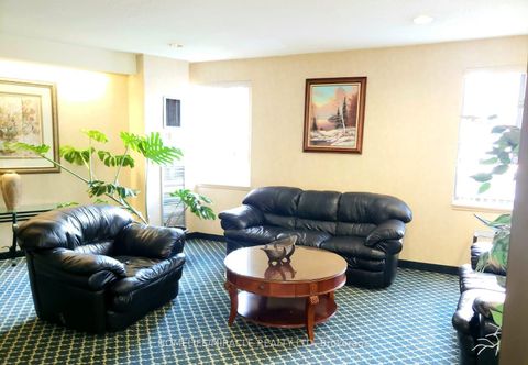 Photo 6 at 814 - 121 Trudelle Street, Eglinton East, Toronto Photo 6 at 814 - 121 Trudelle Street, Eglinton East, Toronto