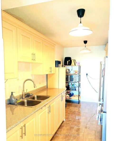 Photo 22 at 814 - 121 Trudelle Street, Eglinton East, Toronto