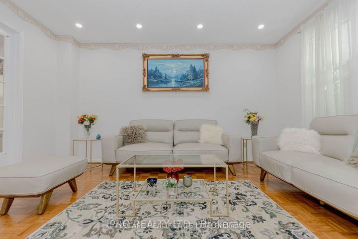 Photo 47 at 6906 Hickling Crescent N, Meadowvale, Mississauga