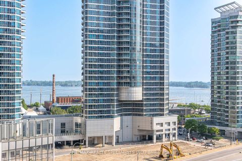 Photo 19 at 804 - 12 York Street, Waterfront Communities C1, Toronto