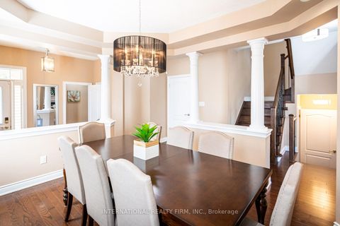 Photo 5 at 2371 QUETICO Crescent, WM Westmount, Oakville