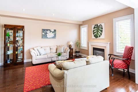 Photo 8 at 2371 QUETICO Crescent, WM Westmount, Oakville