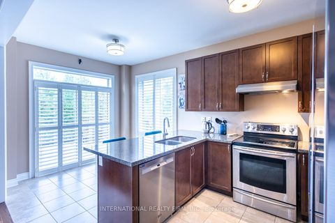 Photo 13 at 2371 QUETICO Crescent, WM Westmount, Oakville