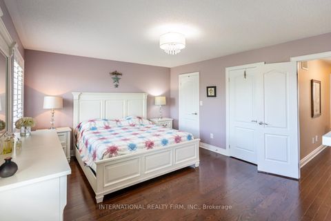 Photo 22 at 2371 QUETICO Crescent, WM Westmount, Oakville