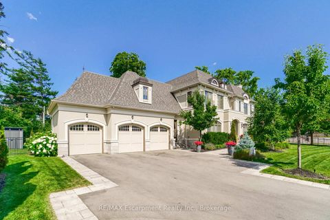 Photo 0 at 21 LAMBERT Common, SW Southwest, Oakville