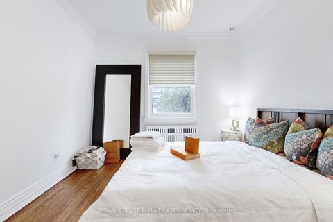 Photo 11 at 105 Livingstone Avenue, Belgravia, Toronto