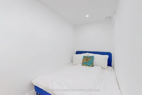 Photo 30 at 105 Livingstone Avenue, Belgravia, Toronto