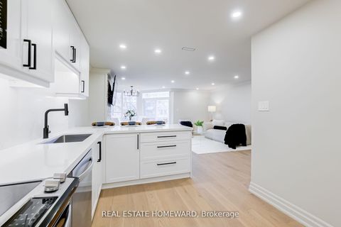 Photo 8 at TH10 - 100 Arbors Lane, West Woodbridge, Vaughan
