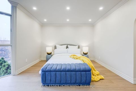Photo 17 at TH10 - 100 Arbors Lane, West Woodbridge, Vaughan