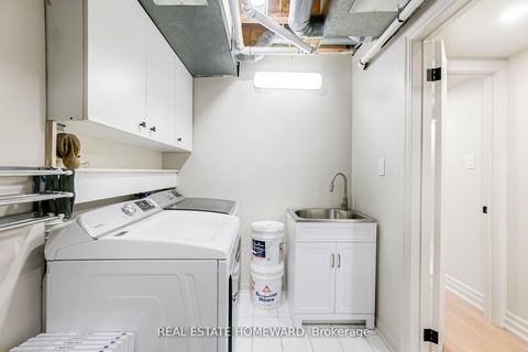 Photo 30 at TH10 - 100 Arbors Lane, West Woodbridge, Vaughan