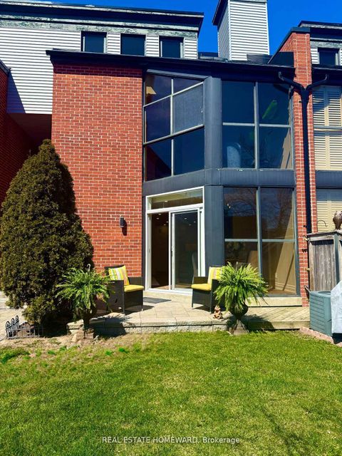 Photo 31 at TH10 - 100 Arbors Lane, West Woodbridge, Vaughan