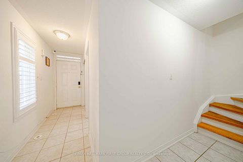 Photo 9 at 1 - 2790 Eglinton Avenue E, Eglinton East, Toronto