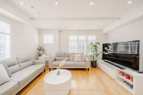 Photo 21 at 1 - 2790 Eglinton Avenue E, Eglinton East, Toronto