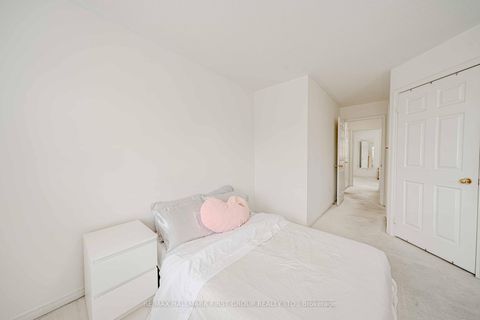 Photo 40 at 1 - 2790 Eglinton Avenue E, Eglinton East, Toronto