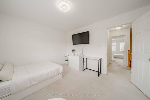 Photo 45 at 1 - 2790 Eglinton Avenue E, Eglinton East, Toronto