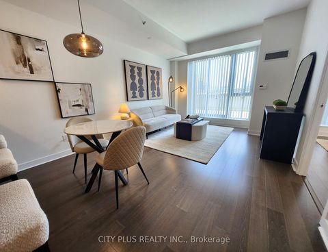 Photo 4 at 611 - 156 Portland Street, Waterfront Communities C1, Toronto