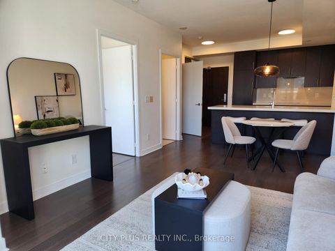 Photo 5 at 611 - 156 Portland Street, Waterfront Communities C1, Toronto