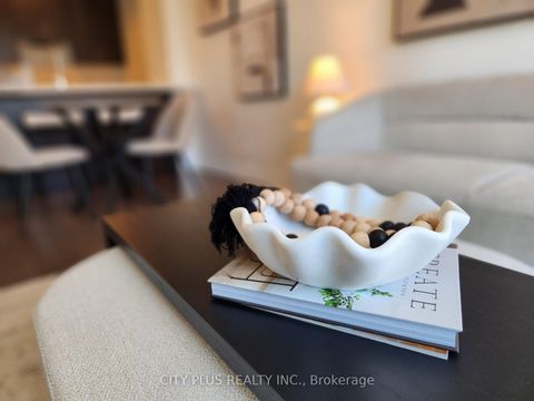 Photo 10 at 611 - 156 Portland Street, Waterfront Communities C1, Toronto