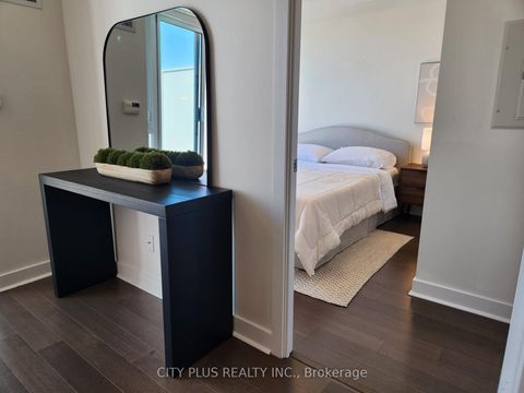 Photo 12 at 611 - 156 Portland Street, Waterfront Communities C1, Toronto