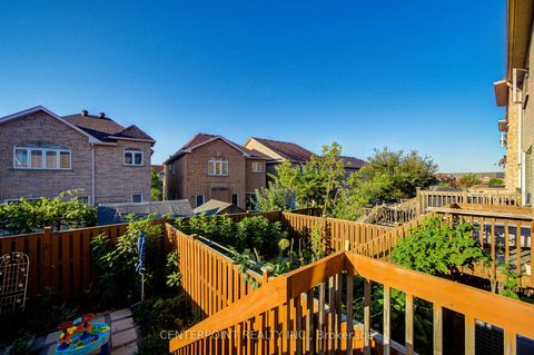 Photo 4 at 55 Amulet Crescent, Rouge Woods, Richmond Hill