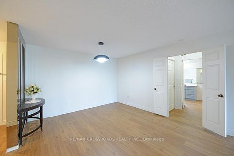 Photo 3 at 308 - 2330 Bridletowne Circle, L'Amoreaux, Toronto