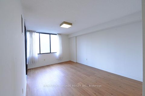 Photo 10 at 308 - 2330 Bridletowne Circle, L'Amoreaux, Toronto