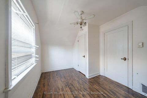 Photo 11 at 144 Upper Canada Drive N, Windfields, Toronto
