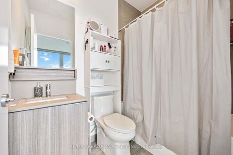 Photo 11 at 4309 - 5 Buttermill Avenue, Vaughan Corporate Centre, Vaughan