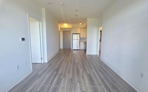 Photo 2 at 222 - 3220 Sheppard Avenue E, Sullivan, Toronto