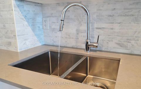 Photo 5 at 222 - 3220 Sheppard Avenue E, Sullivan, Toronto