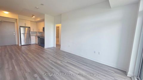 Photo 8 at 222 - 3220 Sheppard Avenue E, Sullivan, Toronto