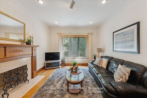 Photo 8 at 5 Weston Wood Road, Humber Heights, Toronto