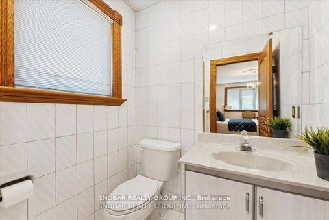Photo 26 at 5 Weston Wood Road, Humber Heights, Toronto