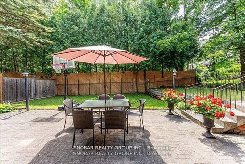 Photo 32 at 5 Weston Wood Road, Humber Heights, Toronto