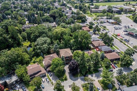 Photo 36 at 5 Weston Wood Road, Humber Heights, Toronto