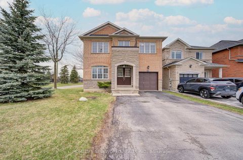Photo 1 at 46 Teal Crescent, Vellore Village, Vaughan