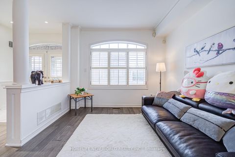 Photo 7 at 46 Teal Crescent, Vellore Village, Vaughan