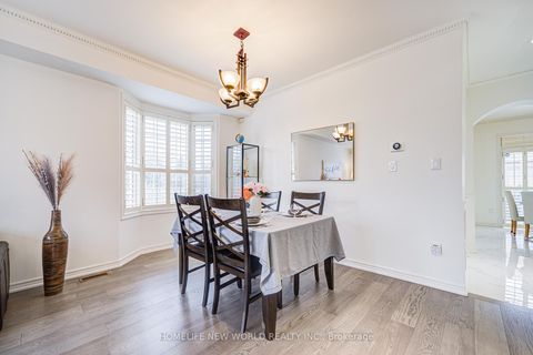 Photo 9 at 46 Teal Crescent, Vellore Village, Vaughan