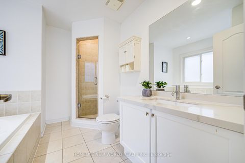 Photo 41 at 46 Teal Crescent, Vellore Village, Vaughan