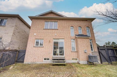 Photo 49 at 46 Teal Crescent, Vellore Village, Vaughan