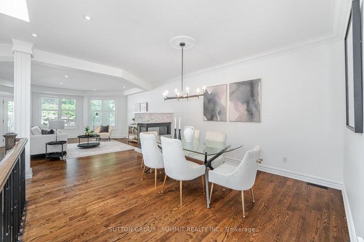Photo 10 at 1195 Crestdale Road, Lorne Park, Mississauga