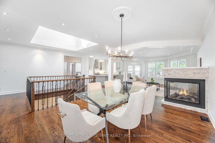 Photo 11 at 1195 Crestdale Road, Lorne Park, Mississauga