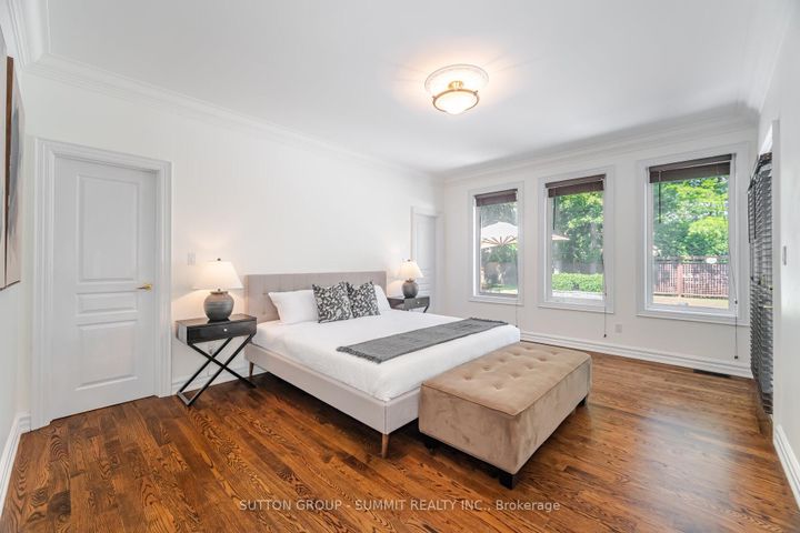Photo 19 at 1195 Crestdale Road, Lorne Park, Mississauga