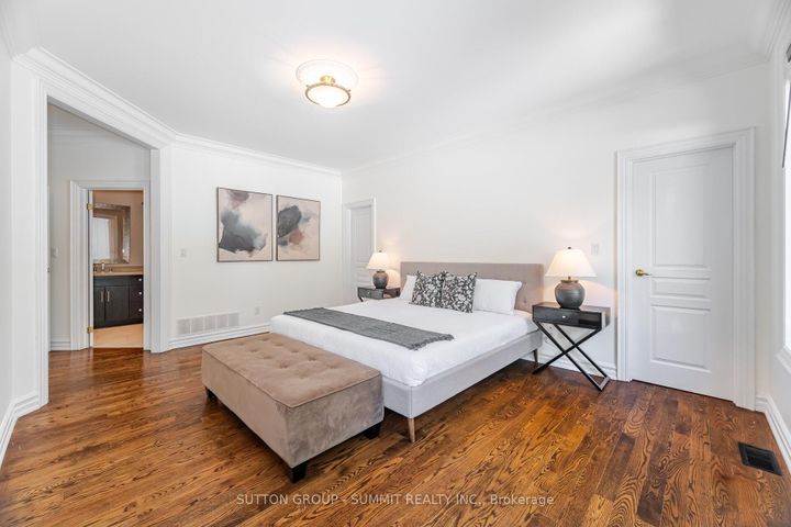 Photo 21 at 1195 Crestdale Road, Lorne Park, Mississauga