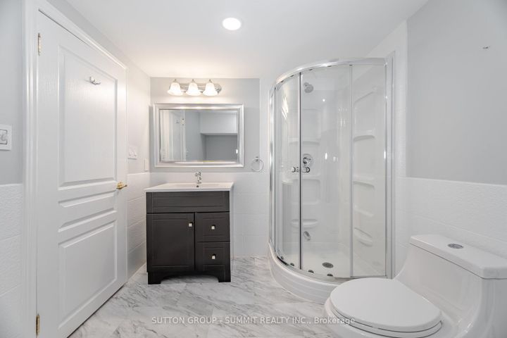 Photo 41 at 1195 Crestdale Road, Lorne Park, Mississauga