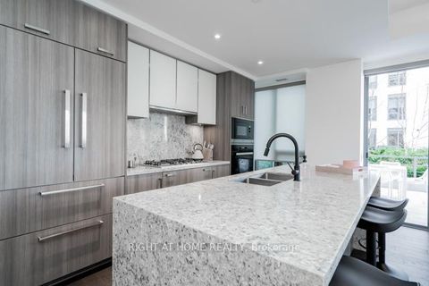 Photo 6 at 226 - 280 Howland Avenue, Annex, Toronto