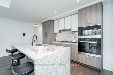 Photo 7 at 226 - 280 Howland Avenue, Annex, Toronto