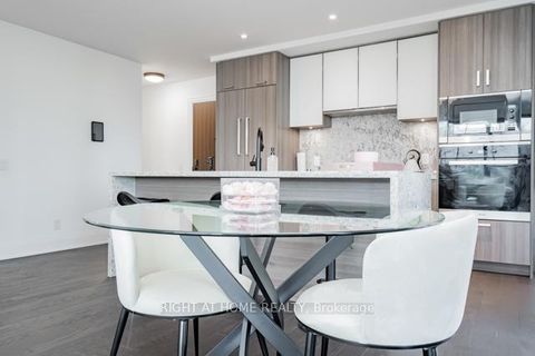 Photo 10 at 226 - 280 Howland Avenue, Annex, Toronto